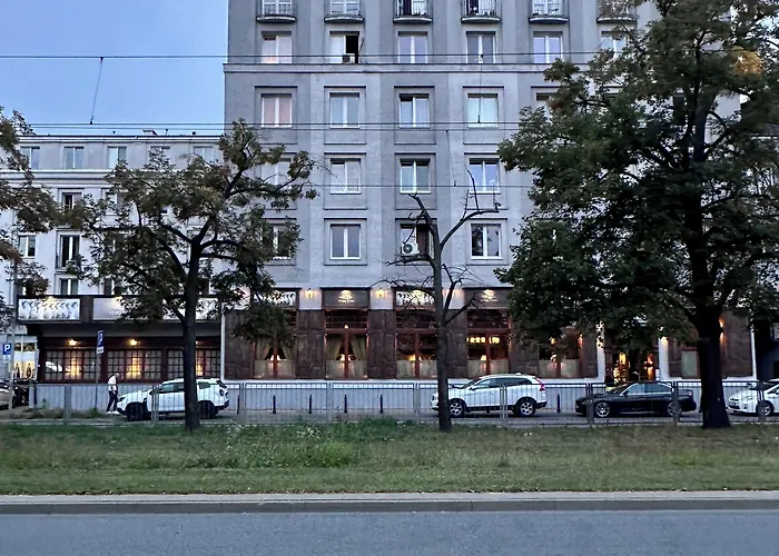 Warszawianka Apartment *