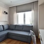 Warszawianka 아파트 *